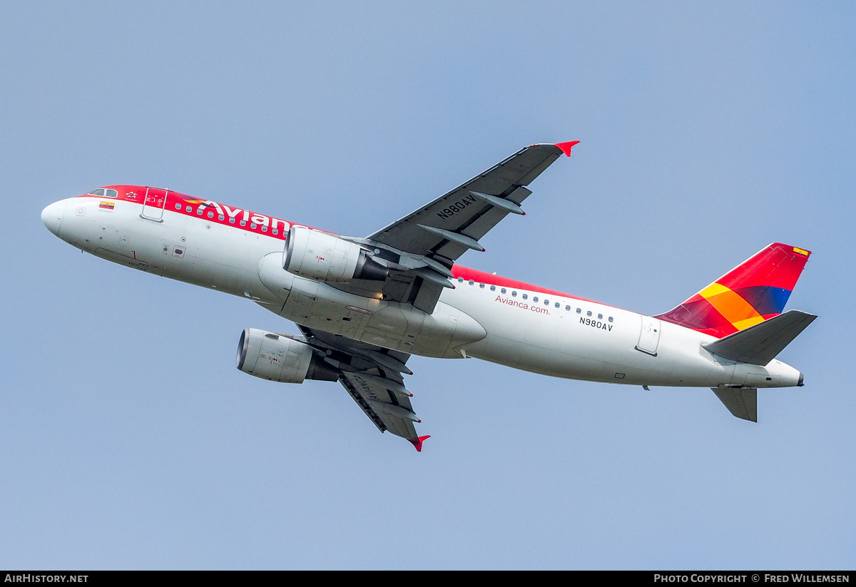 Aircraft Photo of N980AV | Airbus A320-214 | Avianca | AirHistory.net #842505