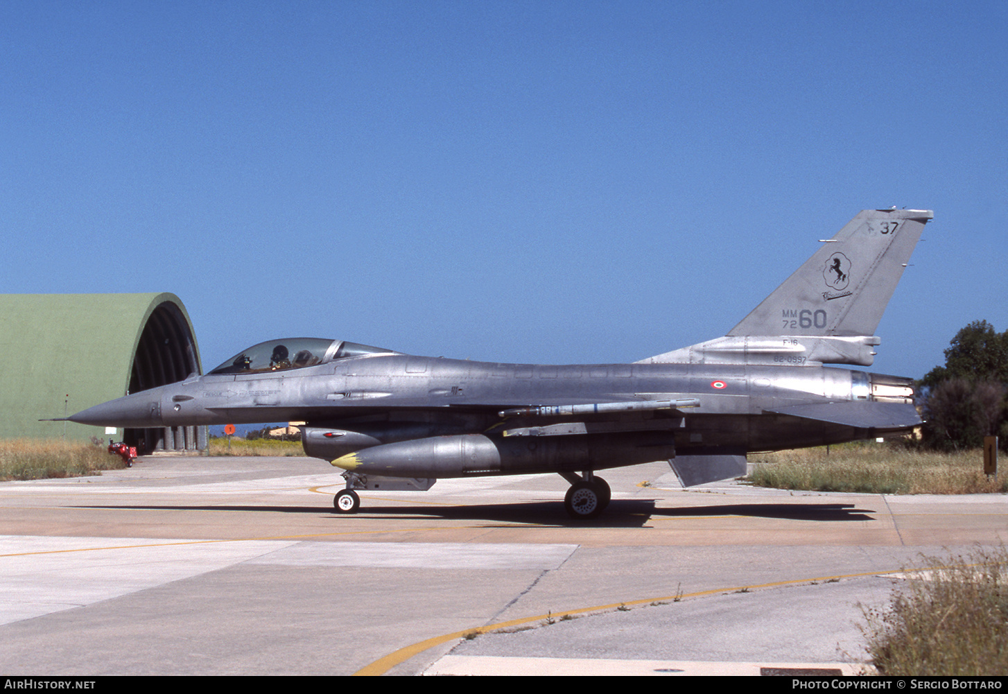 Aircraft Photo of MM7260 / MM72-60 | General Dynamics F-16A/ADF Fighting Falcon | Italy - Air Force | AirHistory.net #842523