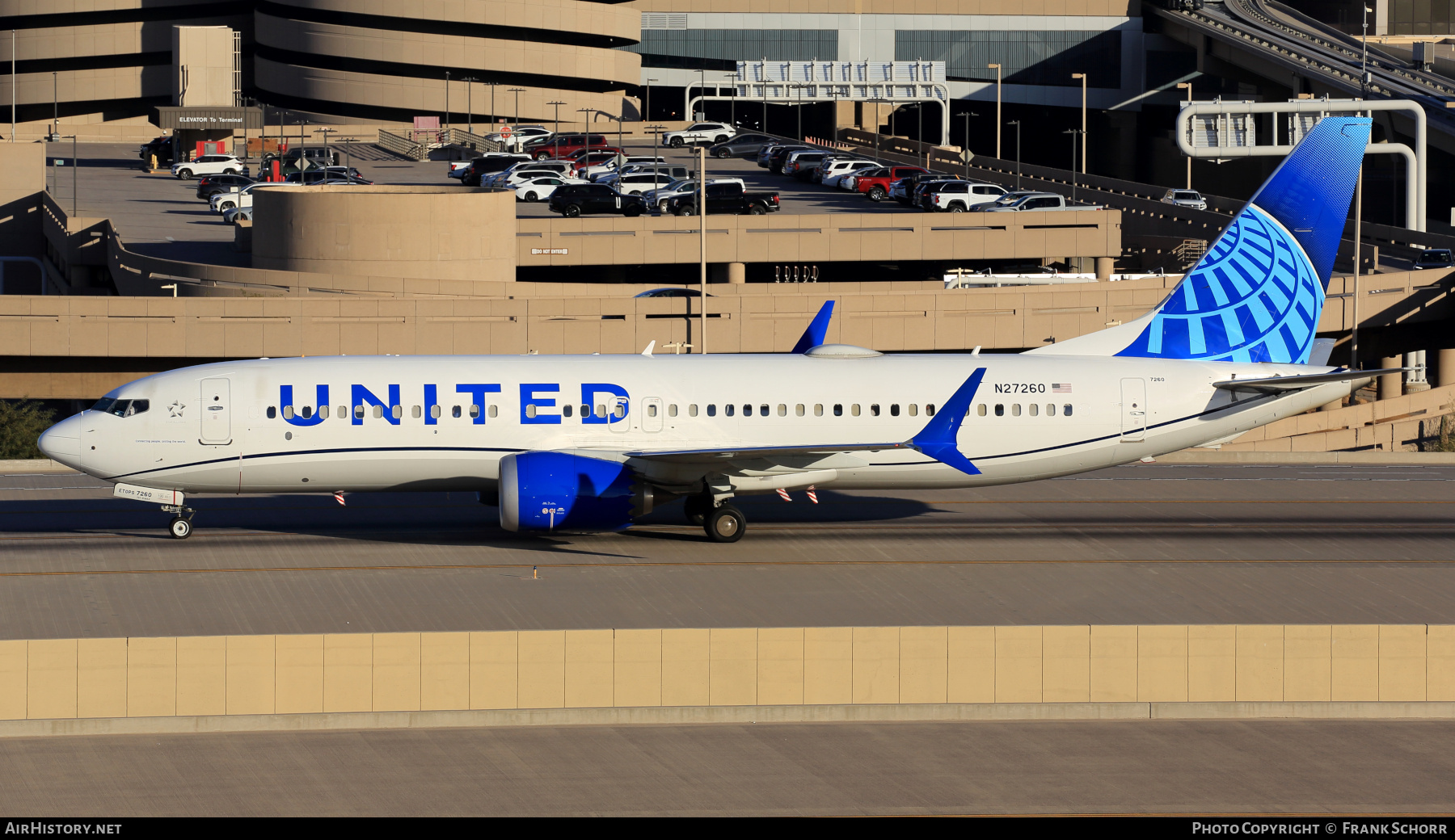 Aircraft Photo of N27260 | Boeing 737-8 Max 8 | United Airlines | AirHistory.net #842572