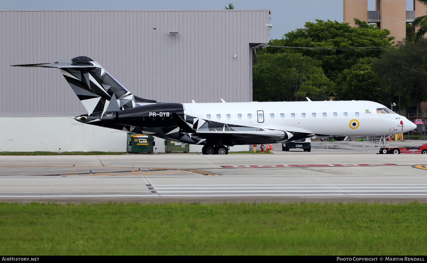 Aircraft Photo of PR-DYB | Bombardier Global 6000 (BD-700-1A10) | CIMED | AirHistory.net #842627