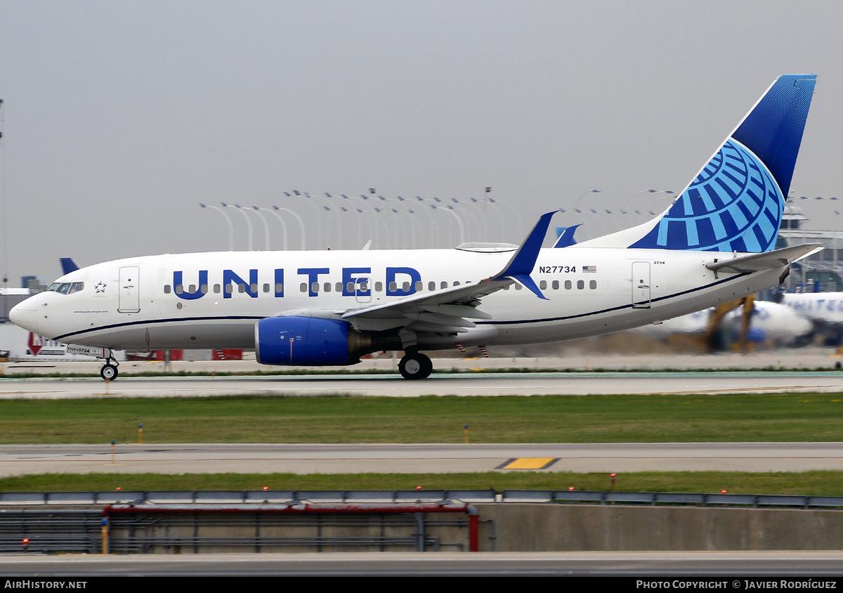 Aircraft Photo of N27734 | Boeing 737-724 | United Airlines | AirHistory.net #842757