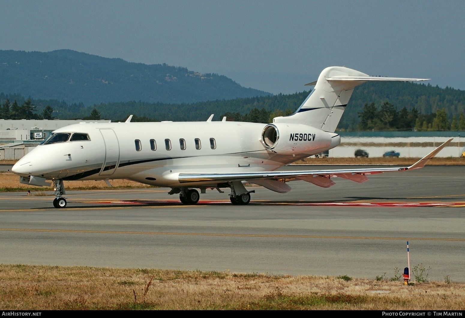 Aircraft Photo of N590CV | Bombardier Challenger 350 (BD-100-1A10) | AirHistory.net #842797