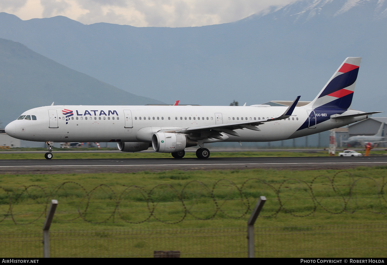 Aircraft Photo of CC-BEI | Airbus A321-211 | LATAM Airlines | AirHistory.net #842798
