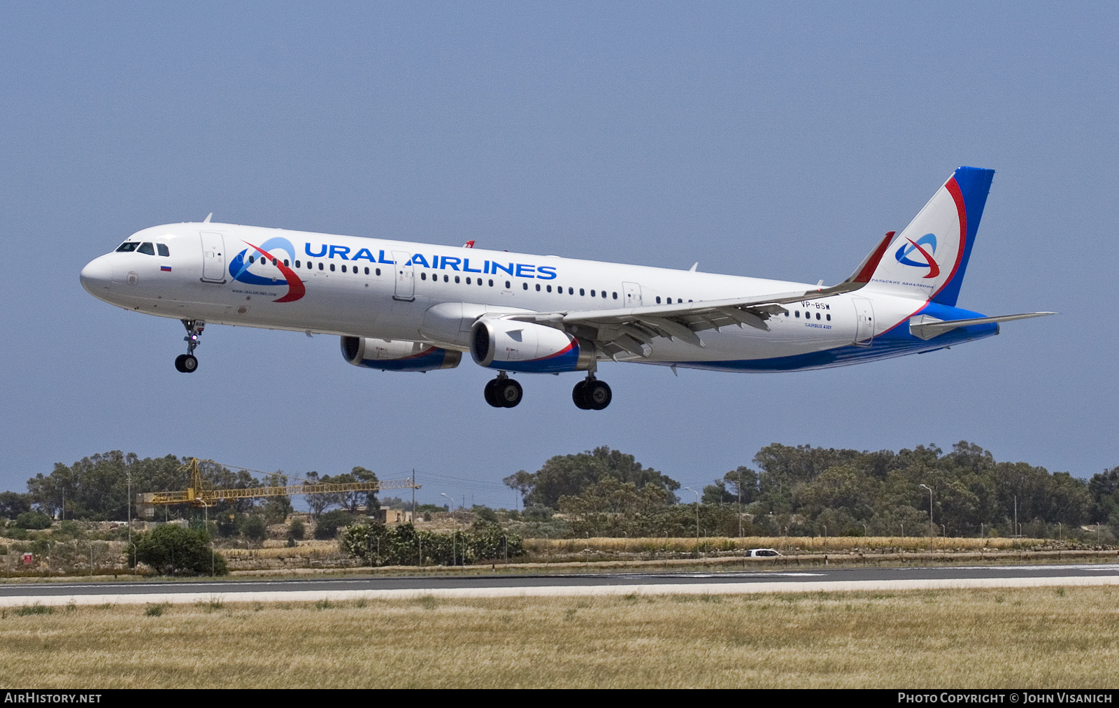 Aircraft Photo of VP-BSW | Airbus A321-231 | Ural Airlines | AirHistory.net #842856