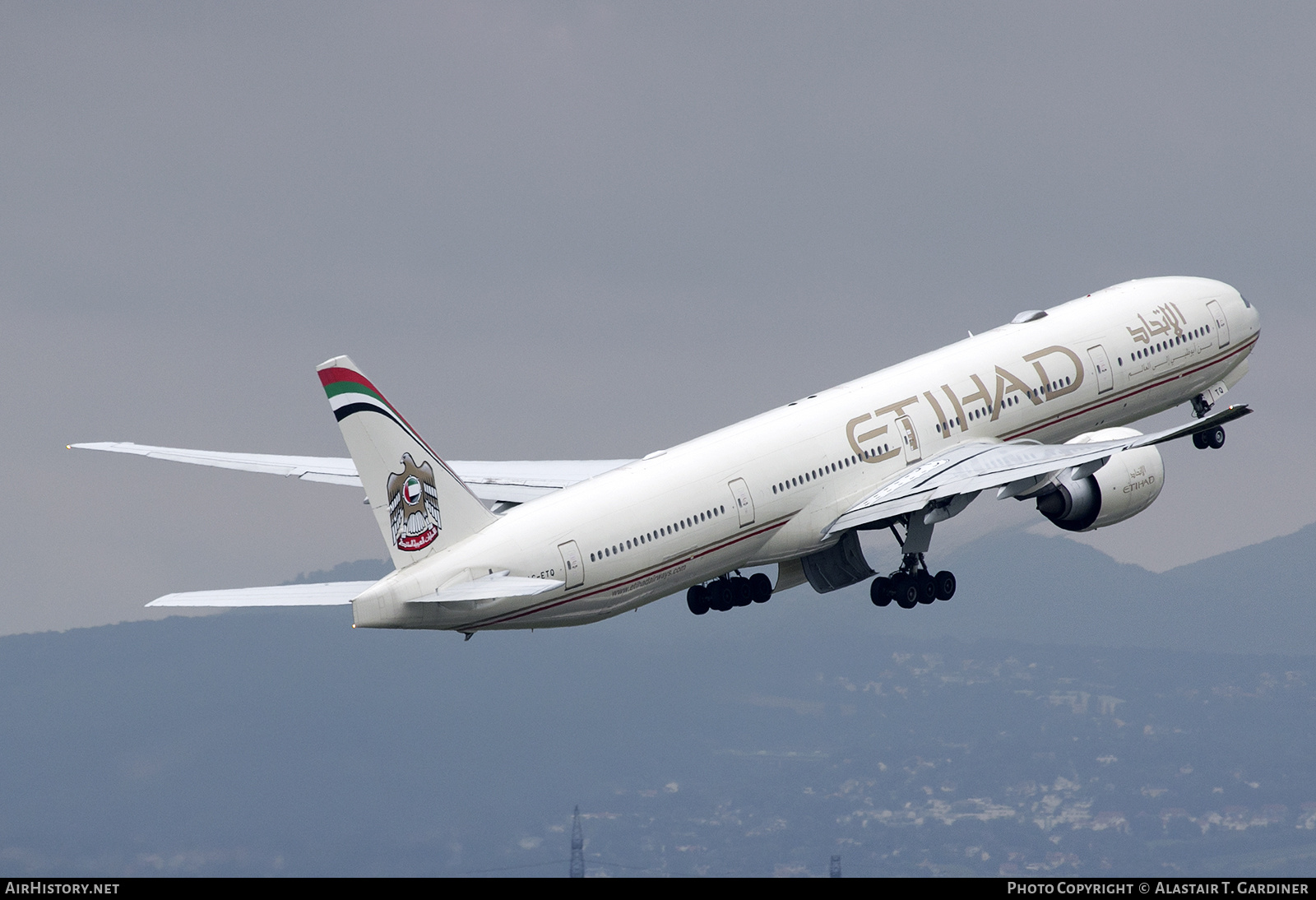 Aircraft Photo of A6-ETQ | Boeing 777-3FX/ER | Etihad Airways | AirHistory.net #842954