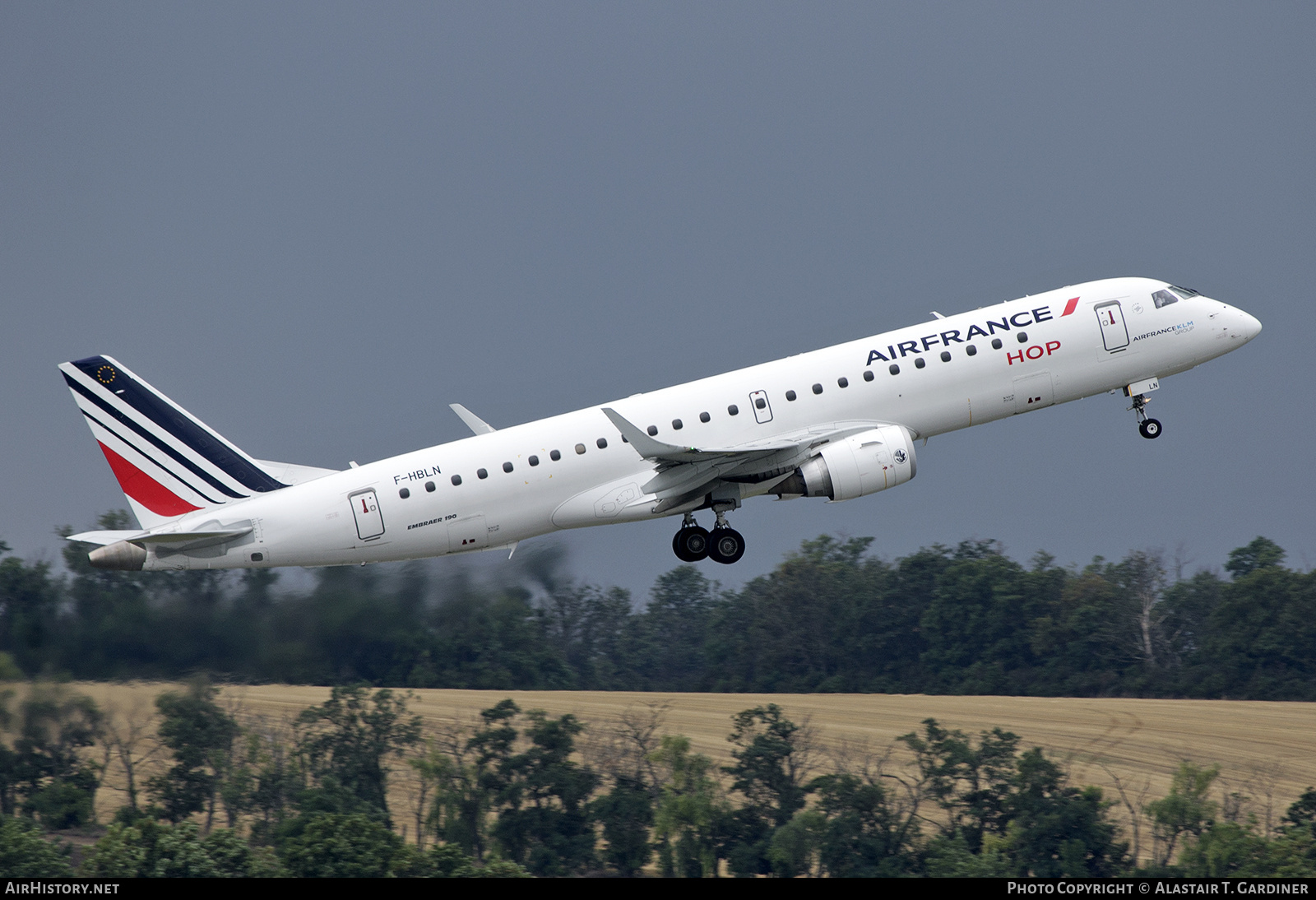 Aircraft Photo of F-HBLN | Embraer 190STD (ERJ-190-100STD) | Air France | AirHistory.net #843017