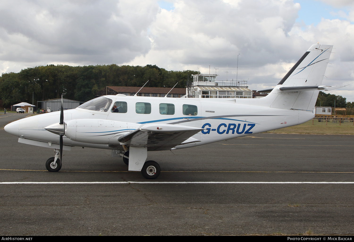 Aircraft Photo of G-CRUZ | Cessna T303 Crusader | AirHistory.net #843045