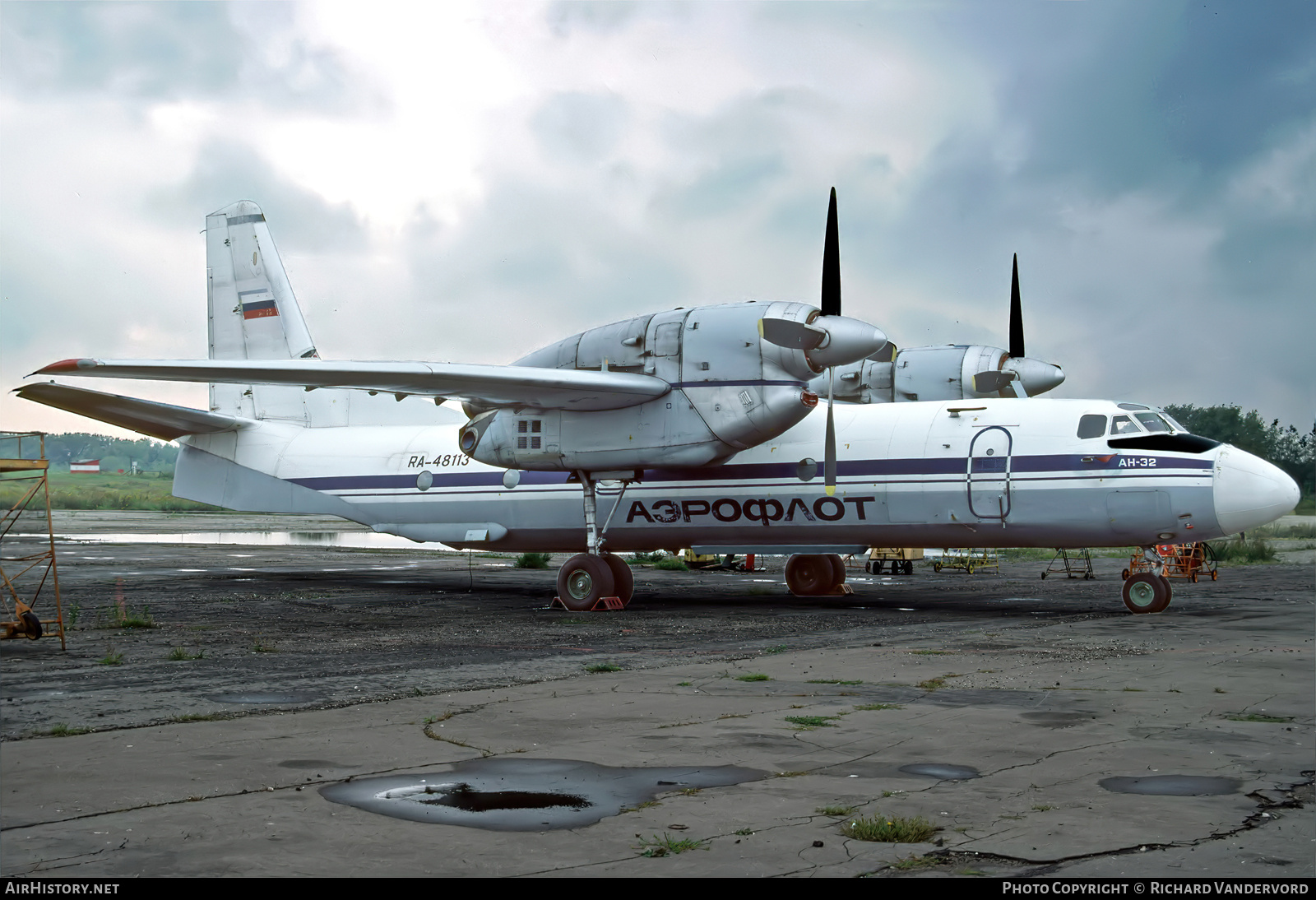 Aircraft Photo of RA-48113 | Antonov An-32A | Aeroflot | AirHistory.net #843050