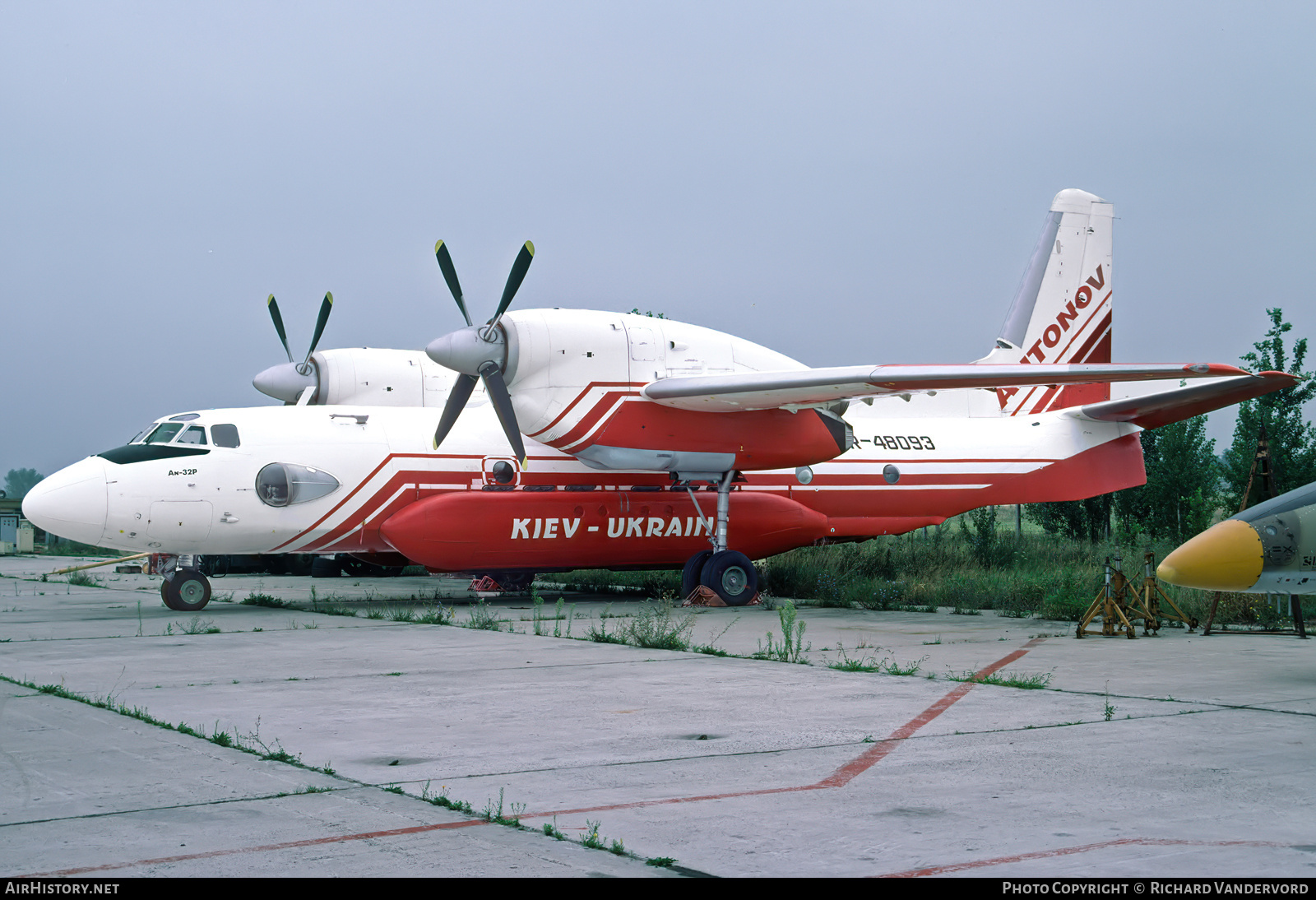 Aircraft Photo of UR-48093 | Antonov An-32P Firekiller | Antonov Design Bureau | AirHistory.net #843096
