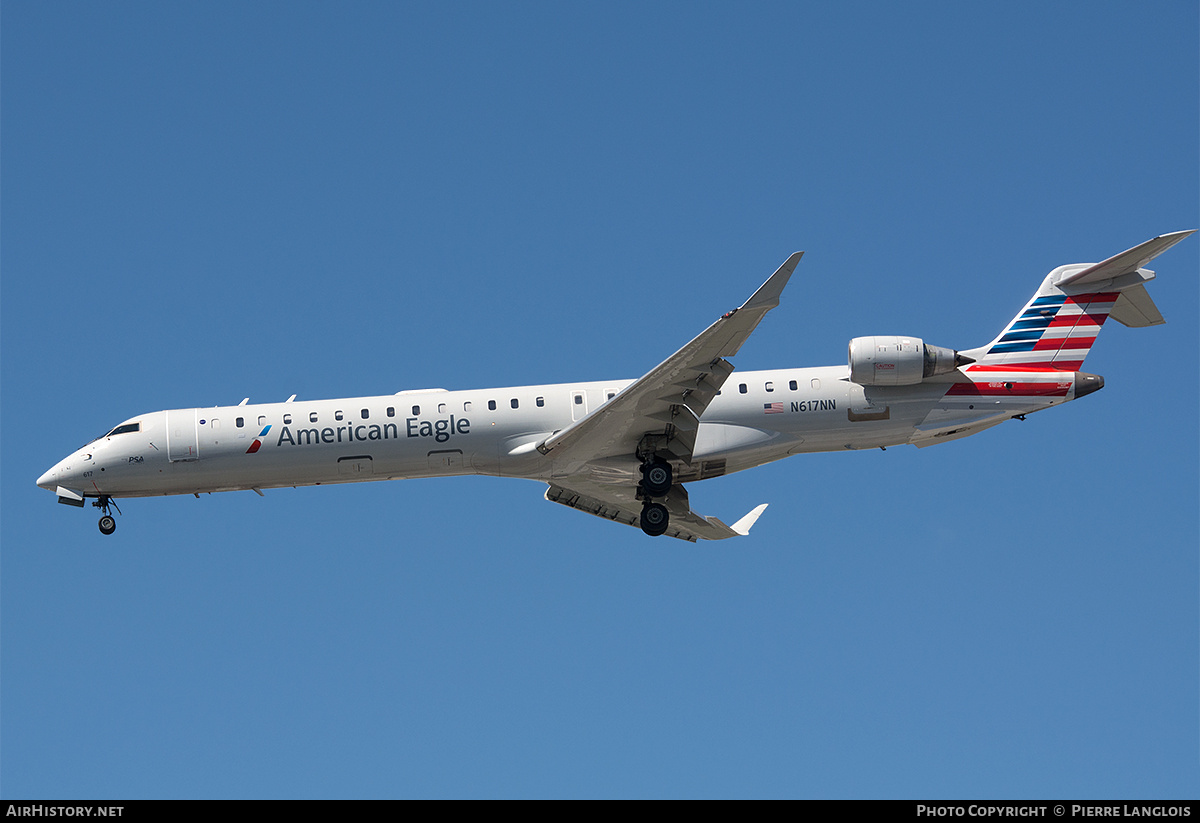 Aircraft Photo of N617NN | Bombardier CRJ-900LR (CL-600-2D24) | American Eagle | AirHistory.net #843125