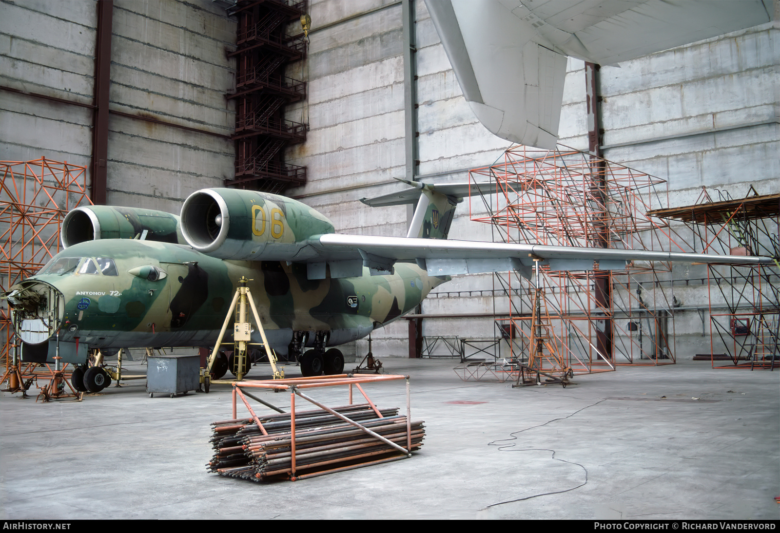 Aircraft Photo of 06 yellow | Antonov An-72P | Ukraine - Air Force | AirHistory.net #843221