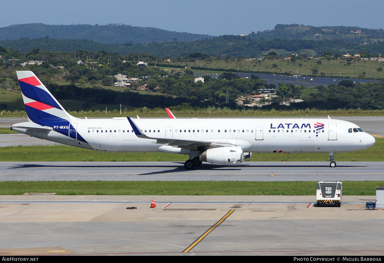 Aircraft Photo of PR-MXQ | Airbus A321-231 | LATAM Airlines | AirHistory.net #843307
