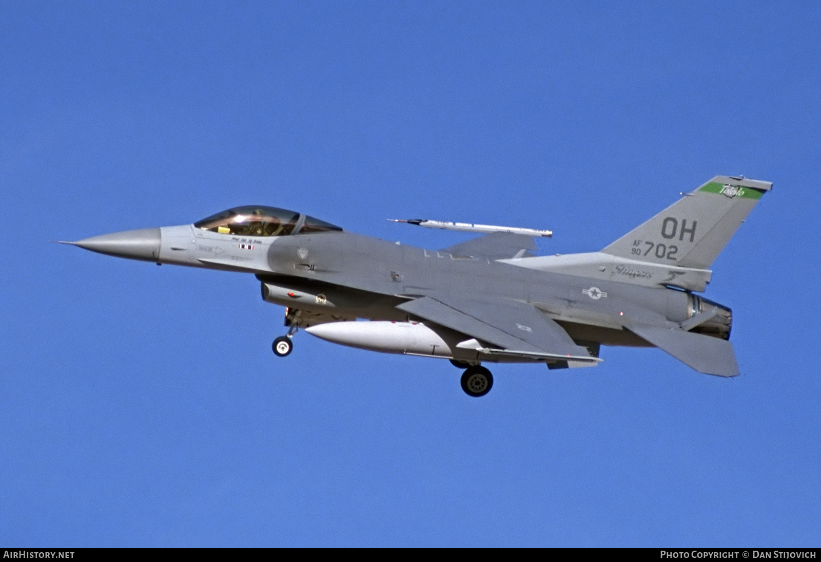 Aircraft Photo of 90-0702 / AF90-702 | General Dynamics F-16CM Fighting Falcon | USA - Air Force | AirHistory.net #843347