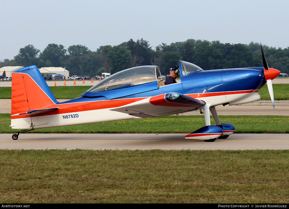 Aircraft Photo of N8782D | Van's RV-8 | AirHistory.net #843356