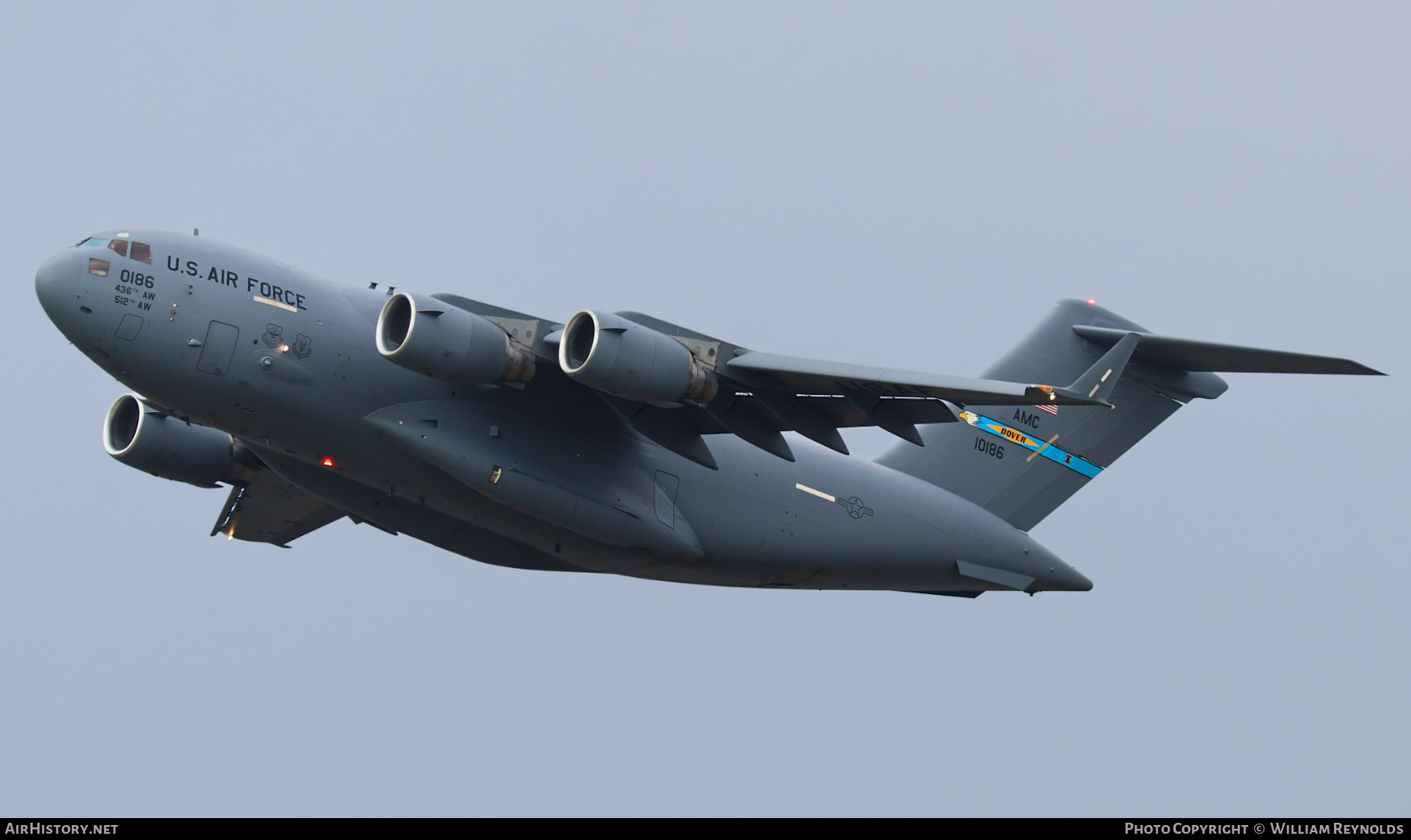 Aircraft Photo of 01-0186 / 10186 | Boeing C-17A Globemaster III | USA - Air Force | AirHistory.net #843390