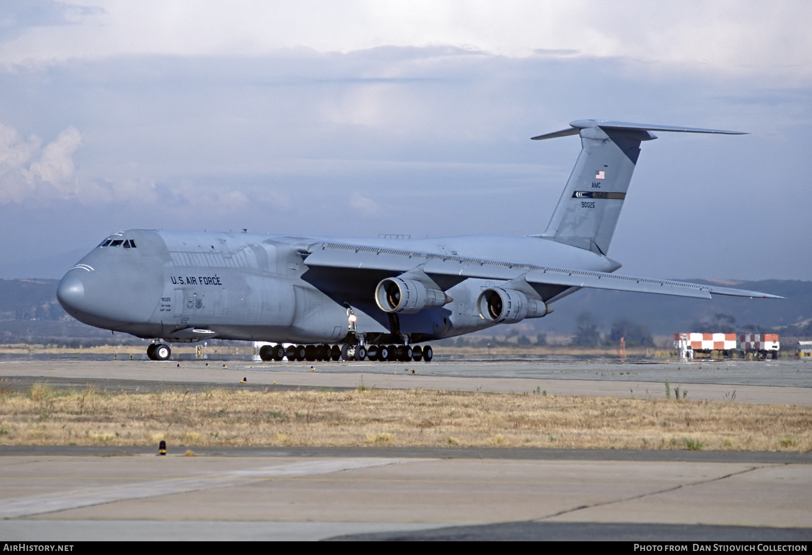 Aircraft Photo of 69-0025 / 90025 | Lockheed C-5A Galaxy (L-500) | USA - Air Force | AirHistory.net #843392