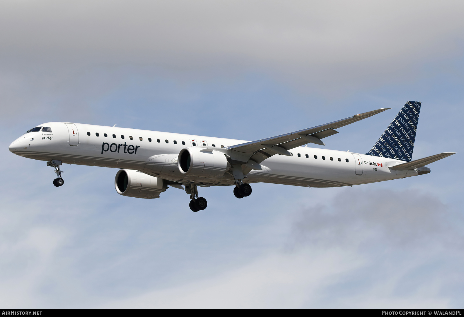 Aircraft Photo of C-GKQL | Embraer 195-E2 (ERJ-190-400) | Porter Airlines | AirHistory.net #843414