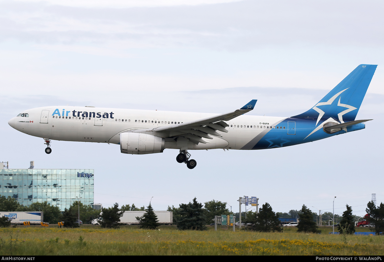 Aircraft Photo of C-GUFR | Airbus A330-243 | Air Transat | AirHistory.net #843422