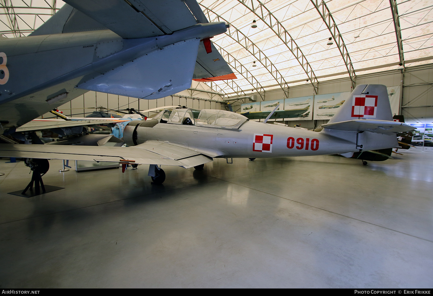 Aircraft Photo of 0910 | PZL-Mielec TS-8B Bies | Poland - Air Force | AirHistory.net #843489