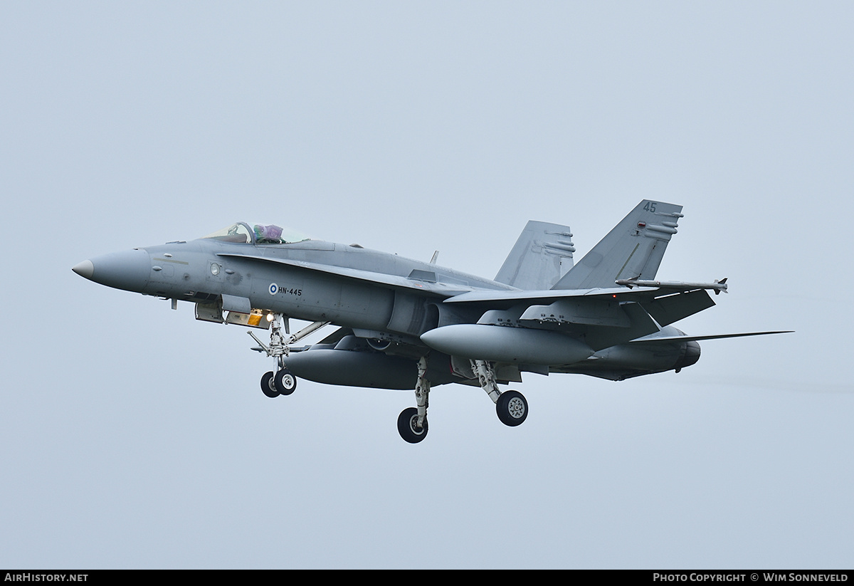 Aircraft Photo of HN-445 | McDonnell Douglas F/A-18C Hornet | Finland - Air Force | AirHistory.net #843755