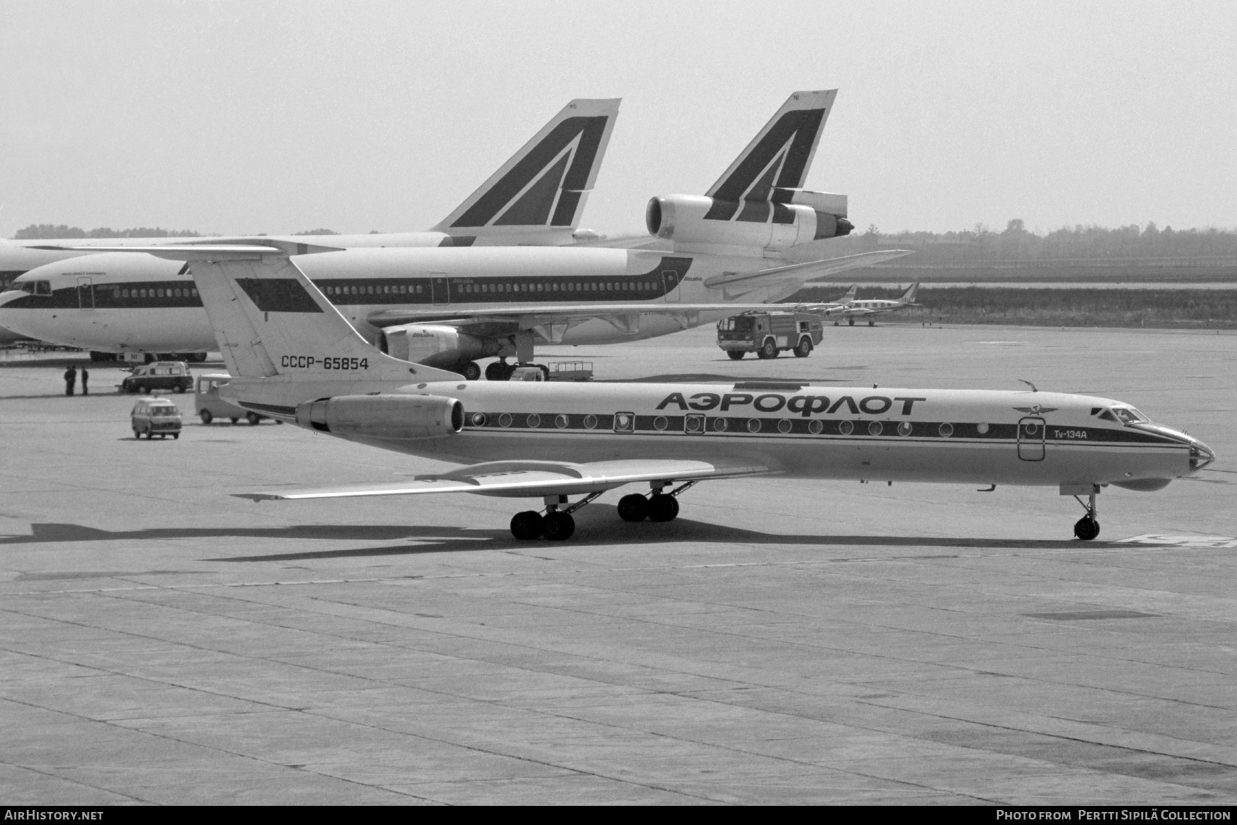 Aircraft Photo of CCCP-65854 | Tupolev Tu-134A | Aeroflot | AirHistory.net #843848