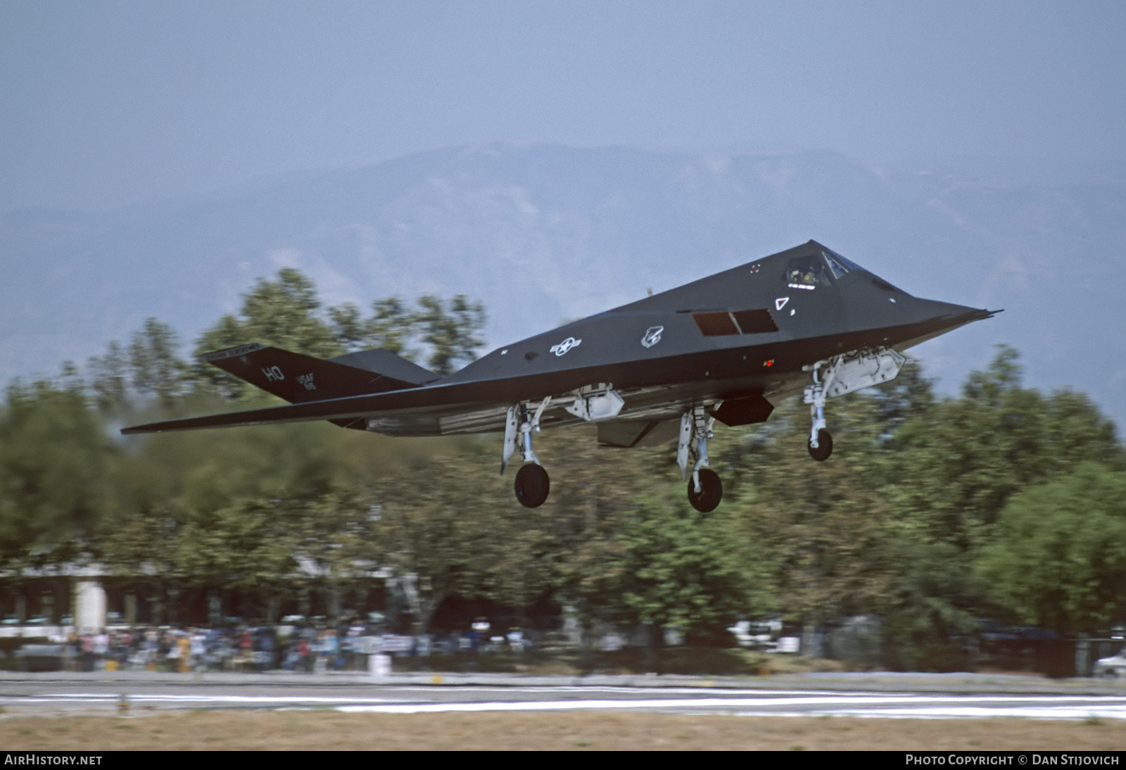 Aircraft Photo of 85-0816 / USAF-816 | Lockheed F-117A Nighthawk | USA - Air Force | AirHistory.net #843901