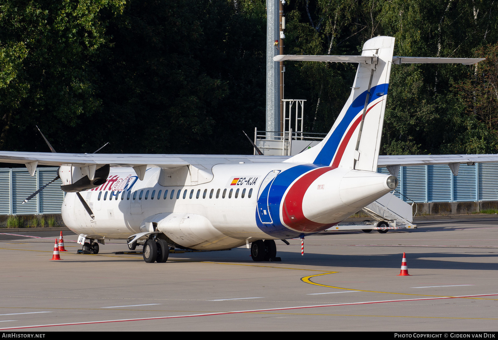 Aircraft Photo of EC-KJA | ATR ATR-72-201/F | Swiftair | AirHistory.net #843914