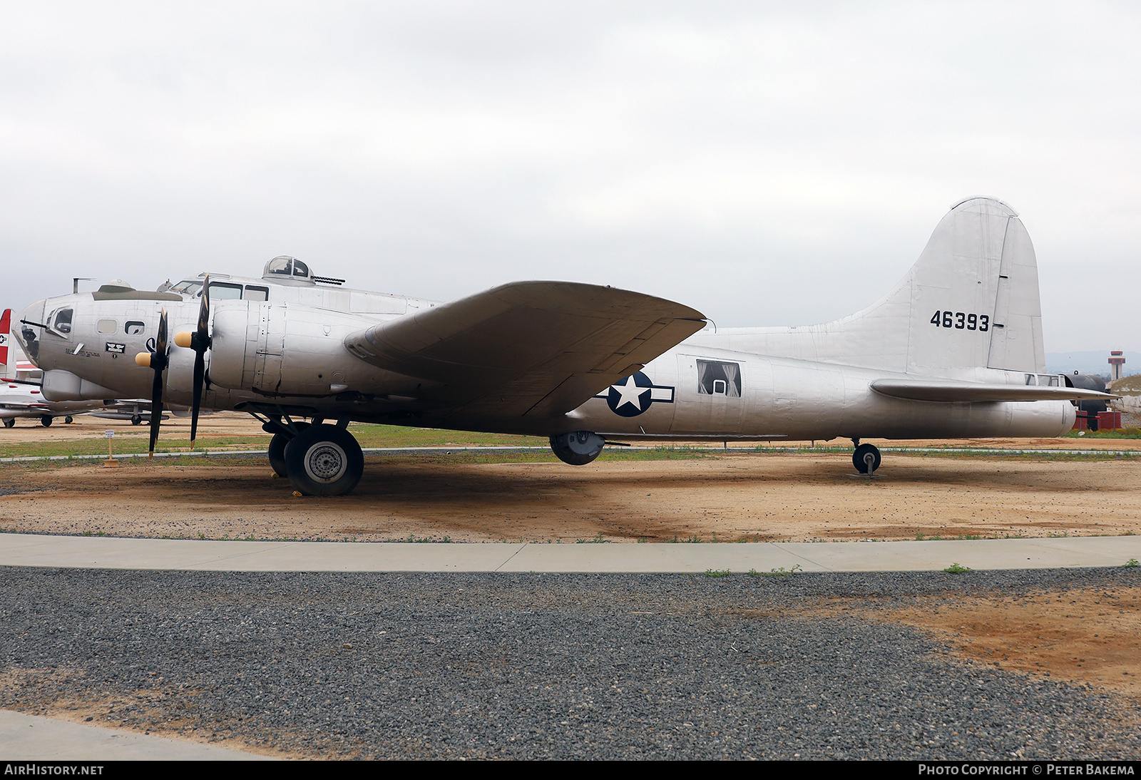 Aircraft Photo of 44-6393 / 46393 | Boeing B-17G Flying Fortress | USA - Air Force | AirHistory.net #844113
