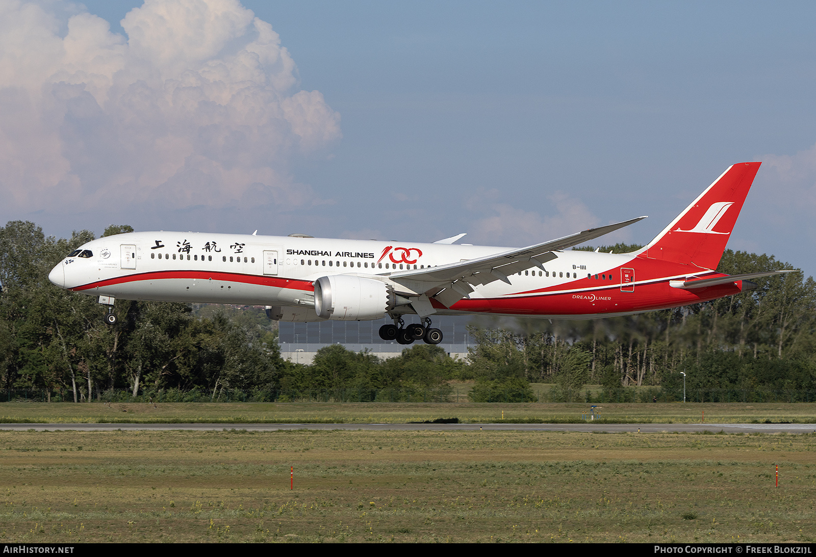 Aircraft Photo of B-1111 | Boeing 787-9 Dreamliner | Shanghai Airlines | AirHistory.net #844172