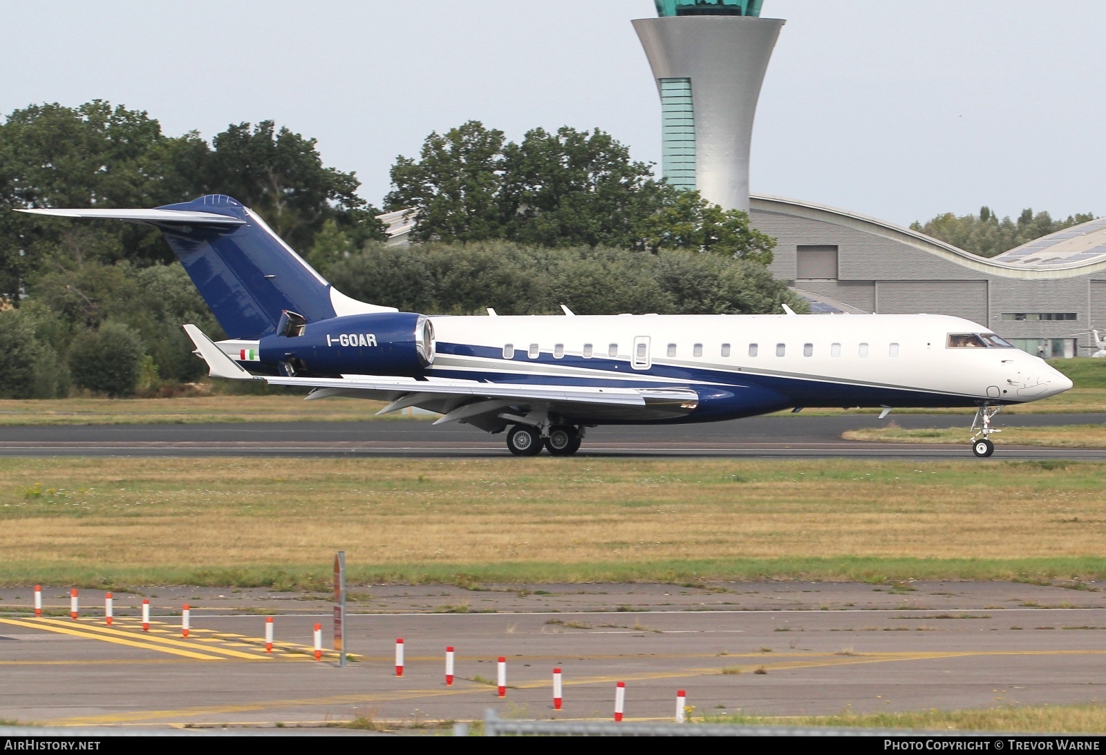 Aircraft Photo of I-GOAR | Bombardier Global Express XRS (BD-700-1A10) | AirHistory.net #844233