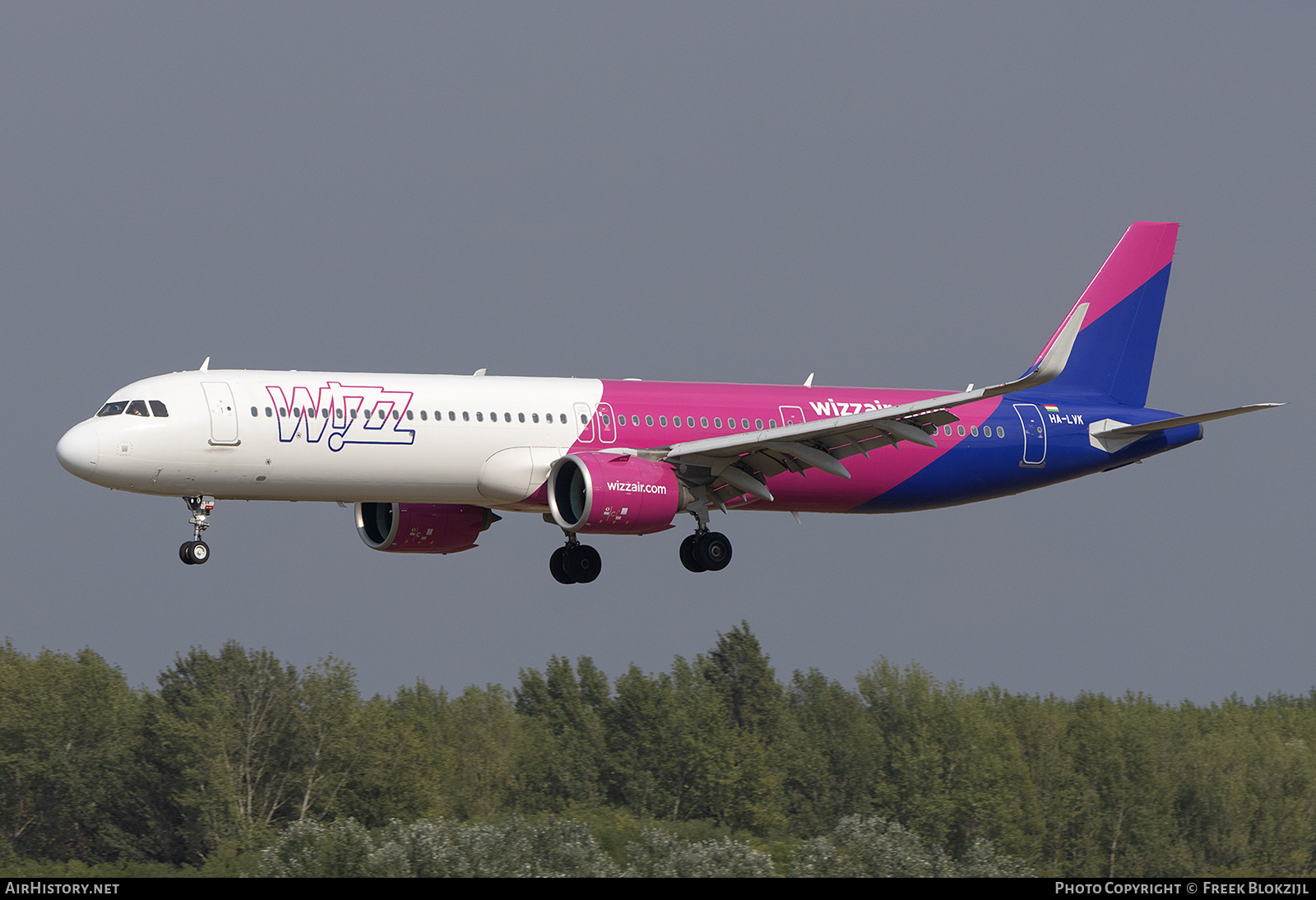 Aircraft Photo of HA-LVK | Airbus A321-271NX | Wizz Air | AirHistory.net #844274