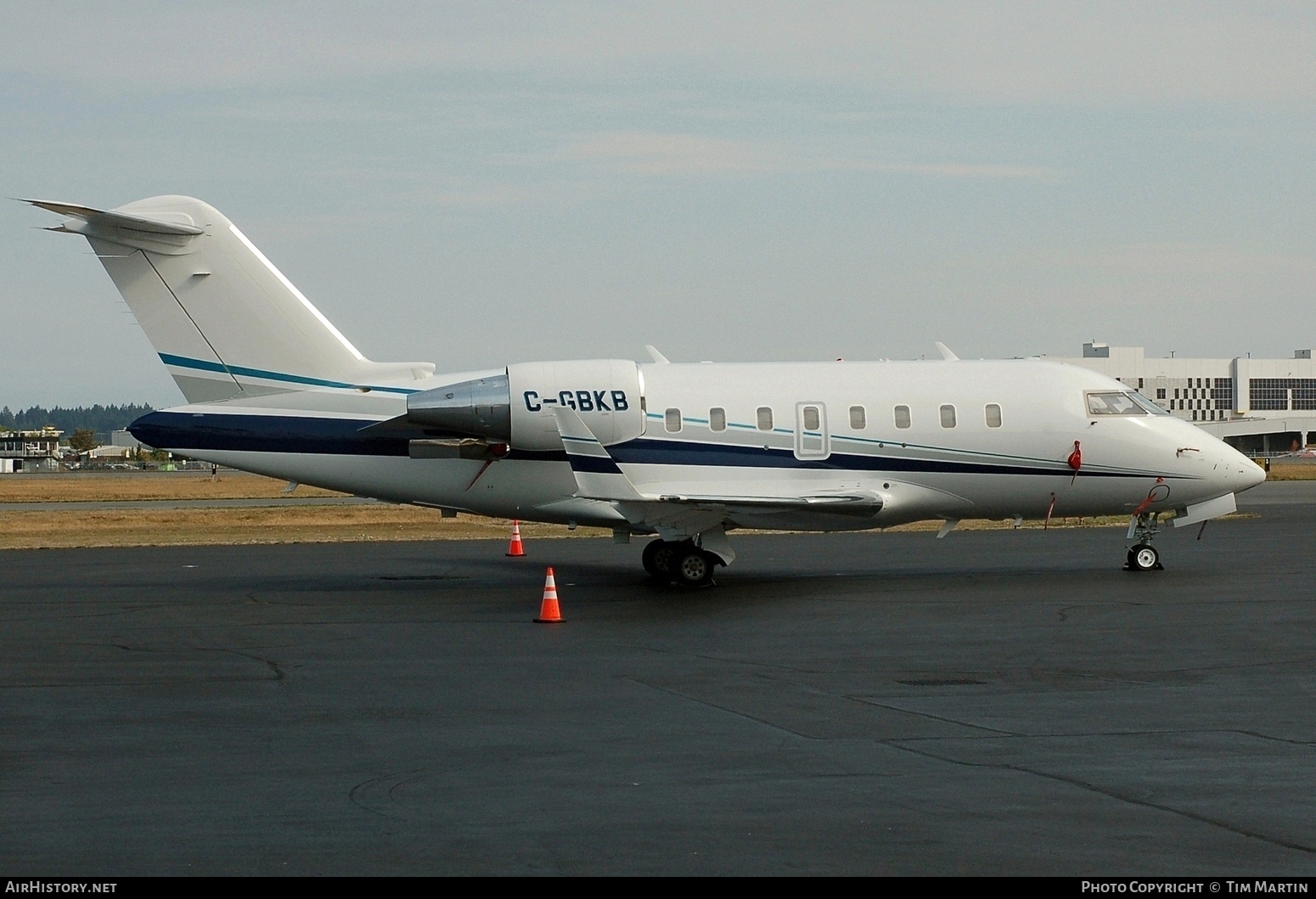 Aircraft Photo of C-GBKB | Bombardier Challenger 605 (CL-600-2B16) | AirHistory.net #844343
