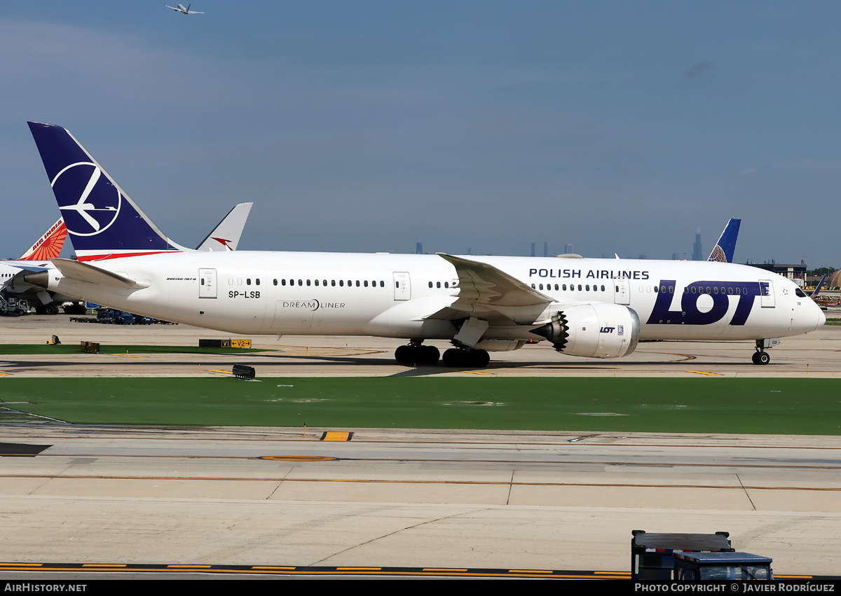 Aircraft Photo of SP-LSB | Boeing 787-9 Dreamliner | LOT Polish Airlines - Polskie Linie Lotnicze | AirHistory.net #844379