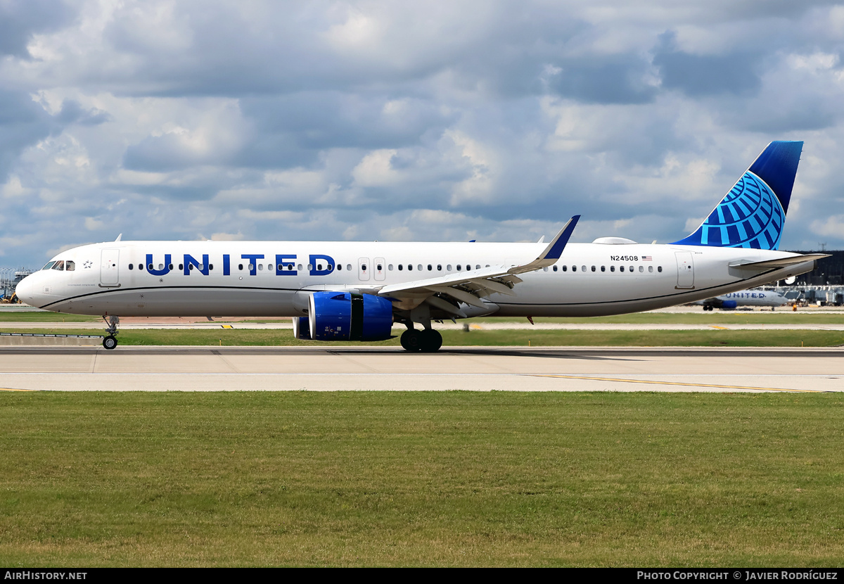 Aircraft Photo of N24508 | Airbus A321-271NX | United Airlines | AirHistory.net #844398