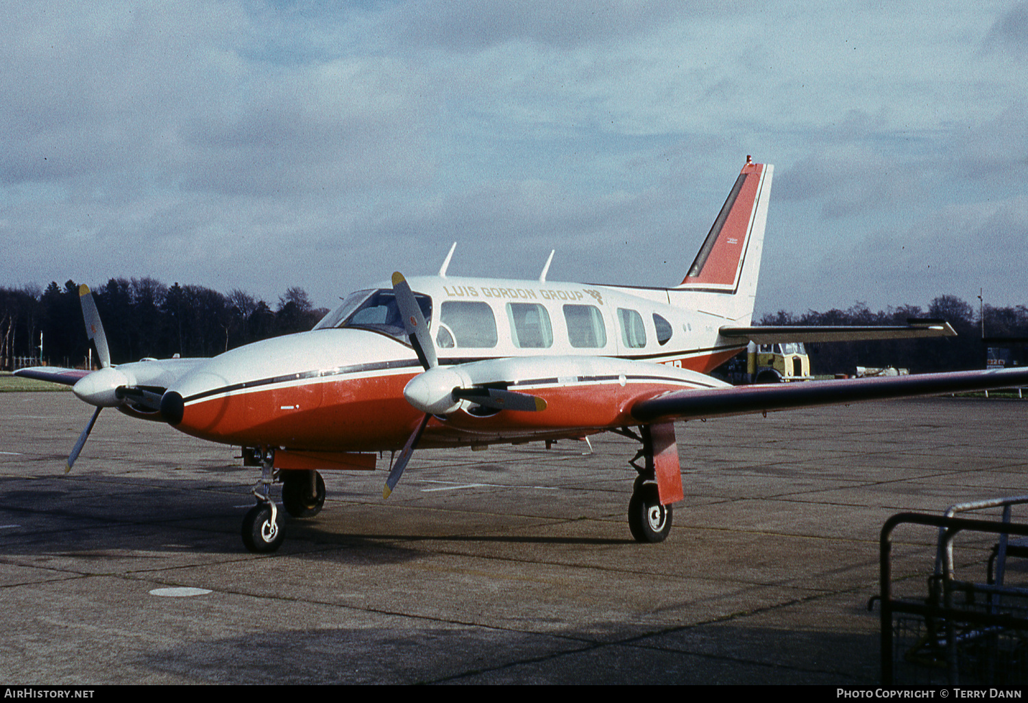 Aircraft Photo of G-BAZD | Piper PA-31-310 Navajo B | Luis Gordon Group | AirHistory.net #844577