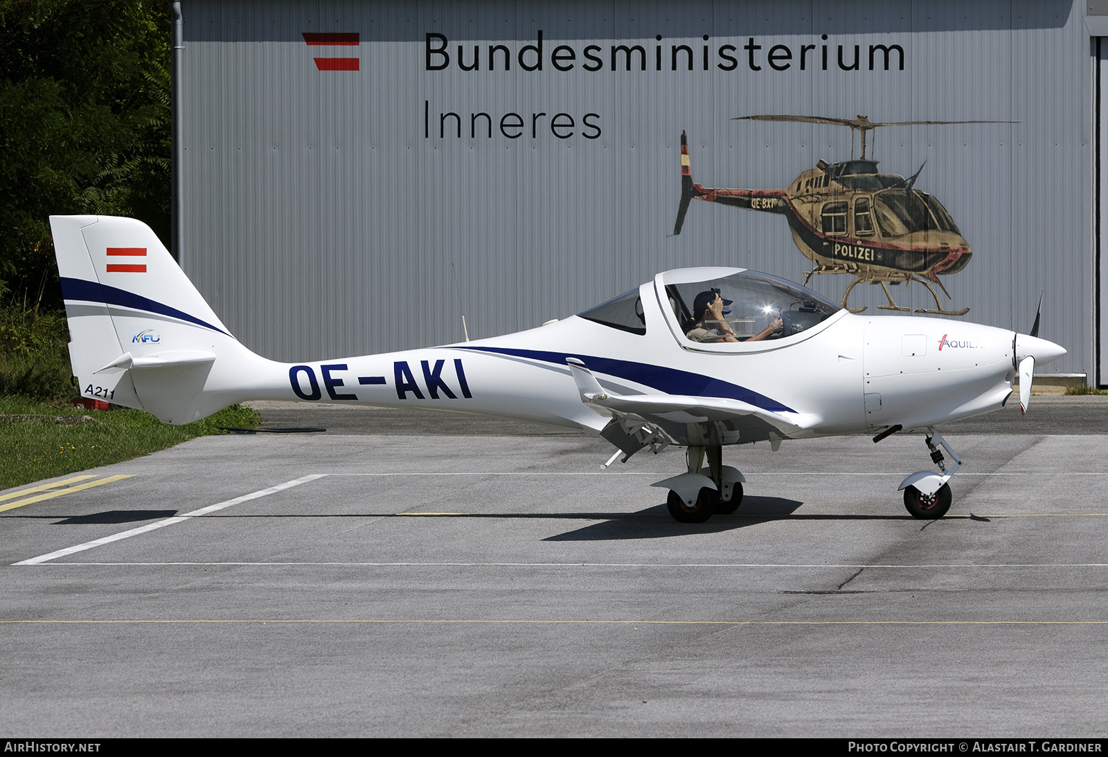 Aircraft Photo of OE-AKI | Aquila AT01 A211 | MFU-Pilotenclub | AirHistory.net #844579