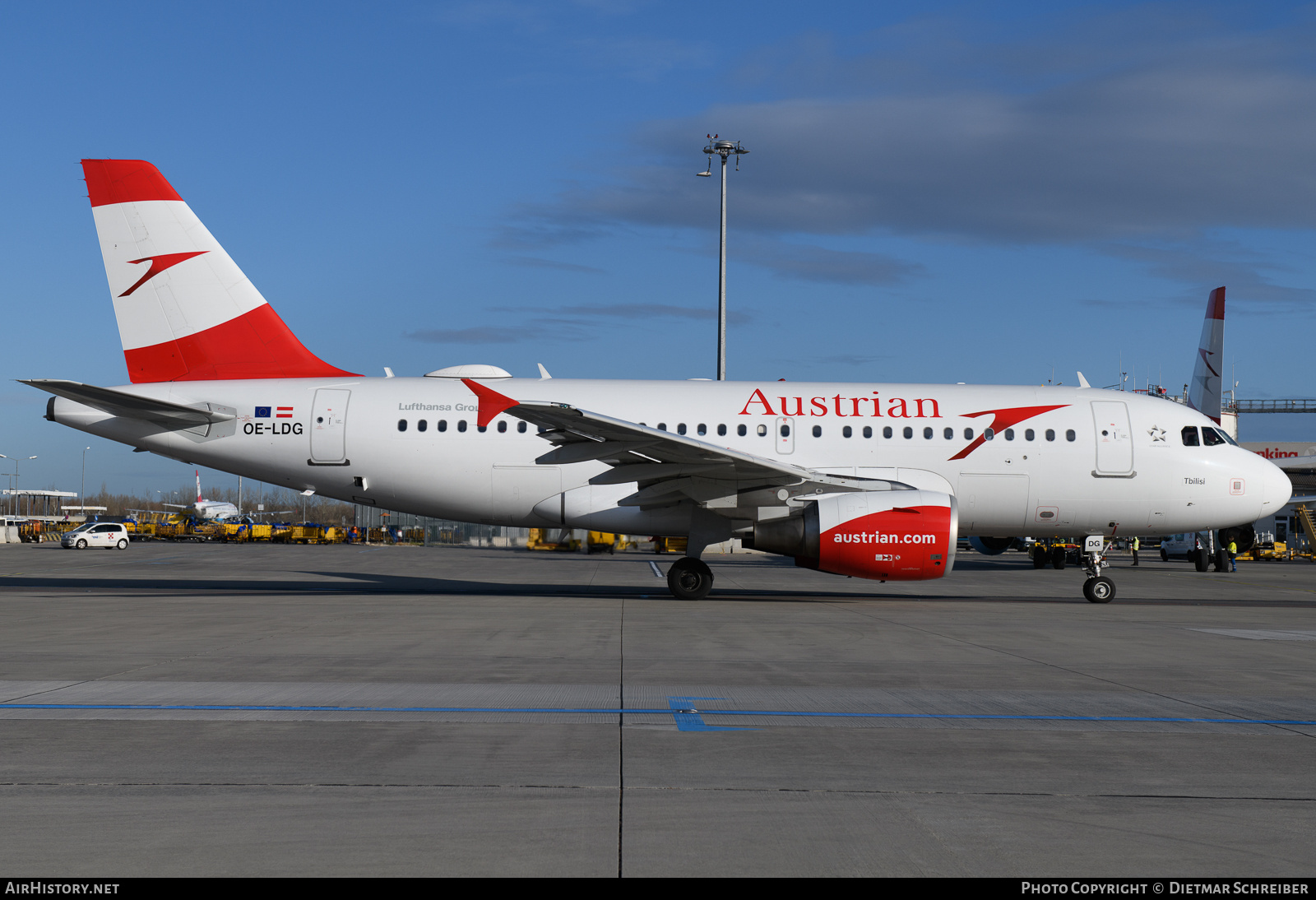 Aircraft Photo of OE-LDG | Airbus A319-112 | Austrian Airlines | AirHistory.net #844587