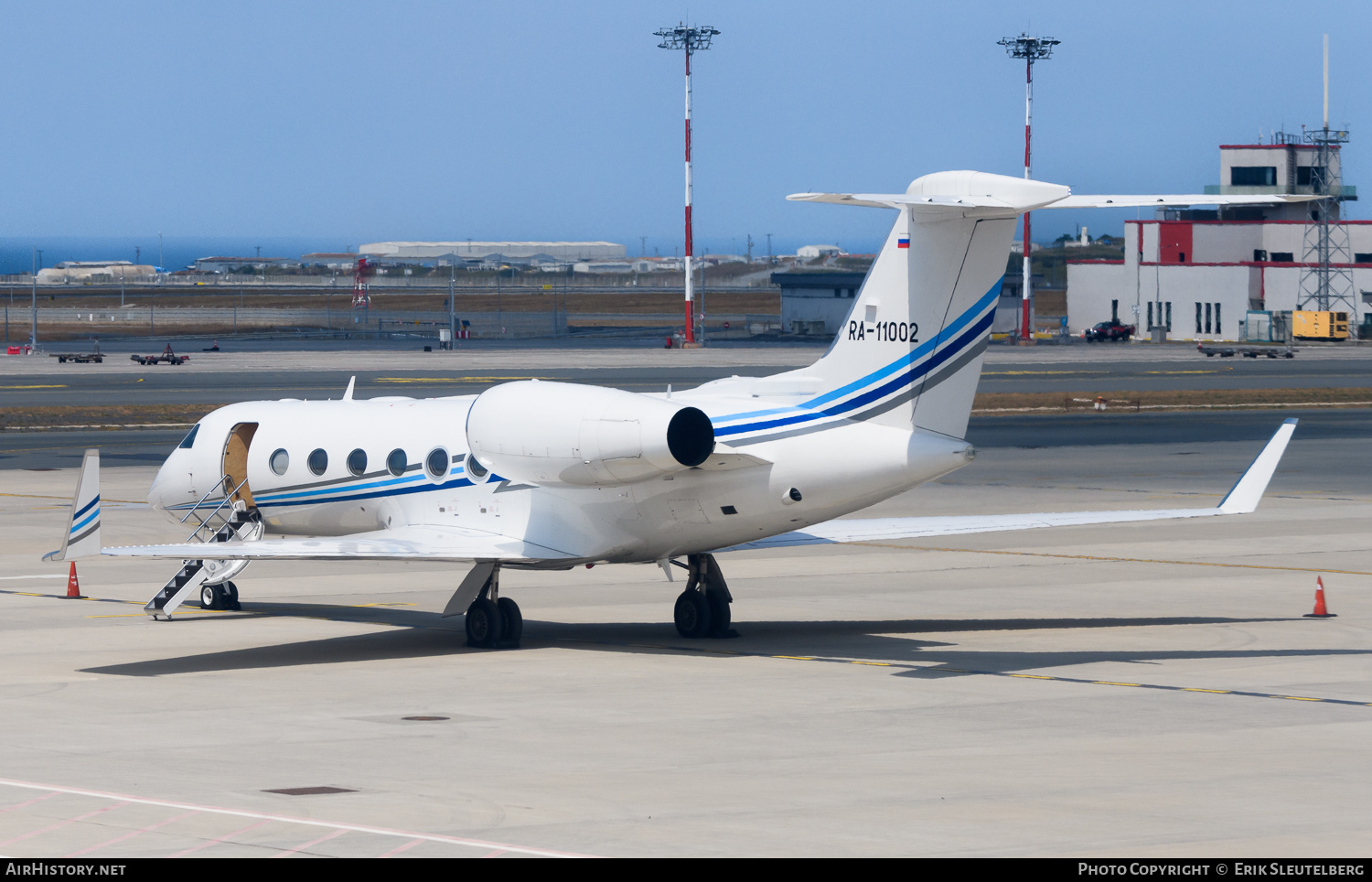 Aircraft Photo of RA-11002 | Gulfstream Aerospace G-IV-X Gulfstream G450 | AirHistory.net #844673