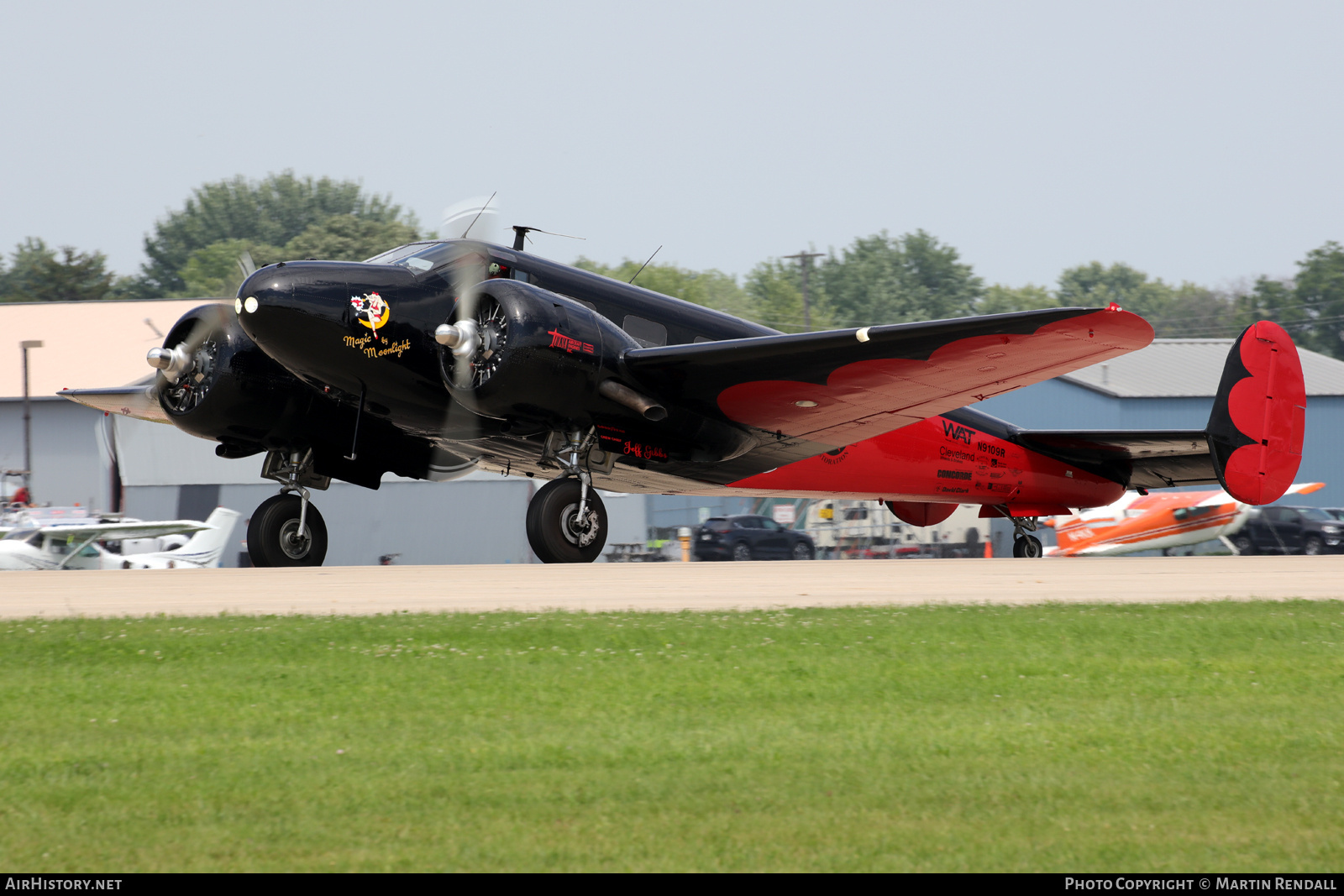Aircraft Photo of N9109R | Beech C18S | AirHistory.net #844678