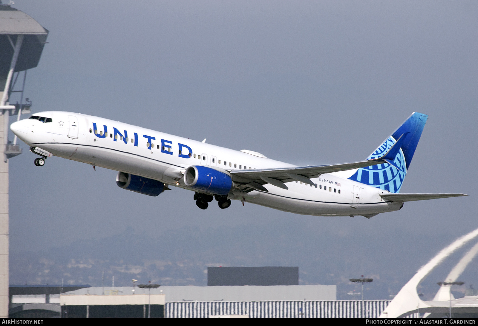 Aircraft Photo of N78448 | Boeing 737-924/ER | United Airlines | AirHistory.net #844729