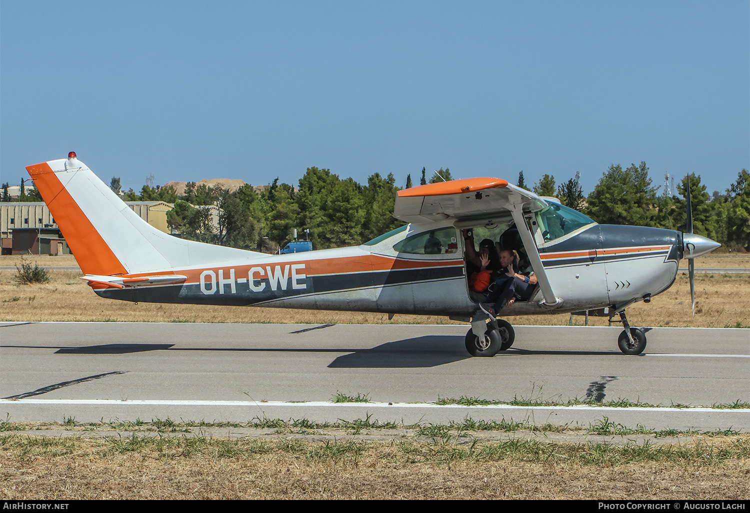 Aircraft Photo of OH-CWE | Cessna 182H Skylane | AirHistory.net #844730