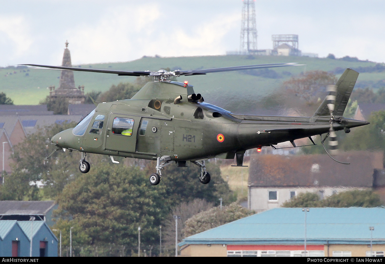 Aircraft Photo of H21 | Agusta A-109HO (A-109BA) | Belgium - Army | AirHistory.net #844806