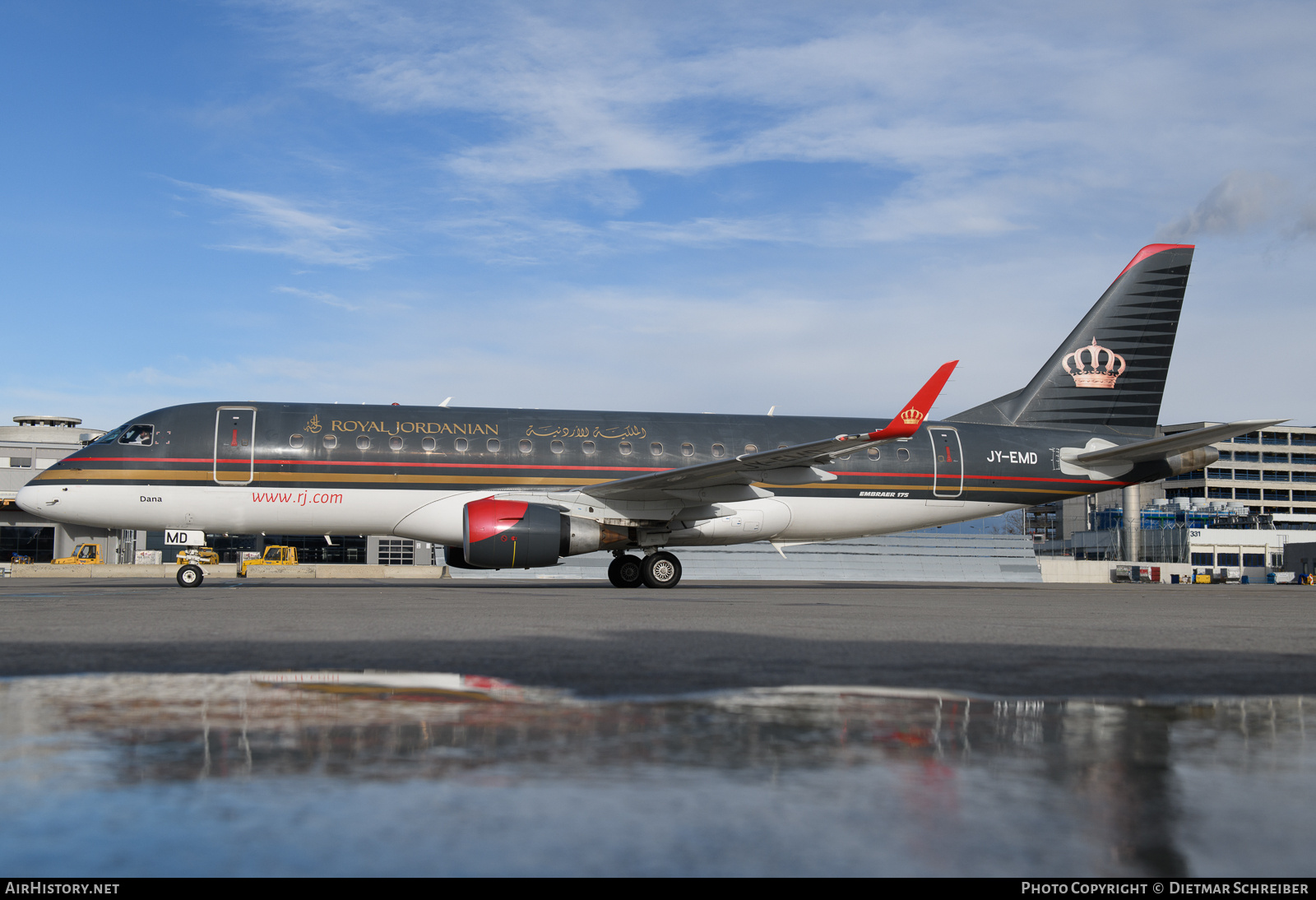 Aircraft Photo of JY-EMD | Embraer 175LR (ERJ-170-200LR) | Royal Jordanian Airlines | AirHistory.net #844915