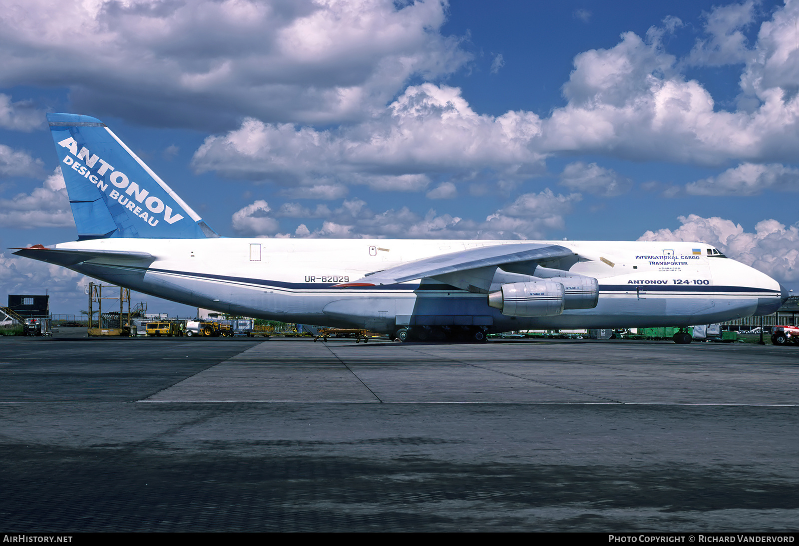 Aircraft Photo of UR-82029 | Antonov An-124-100 Ruslan | Antonov Design Bureau | AirHistory.net #844934