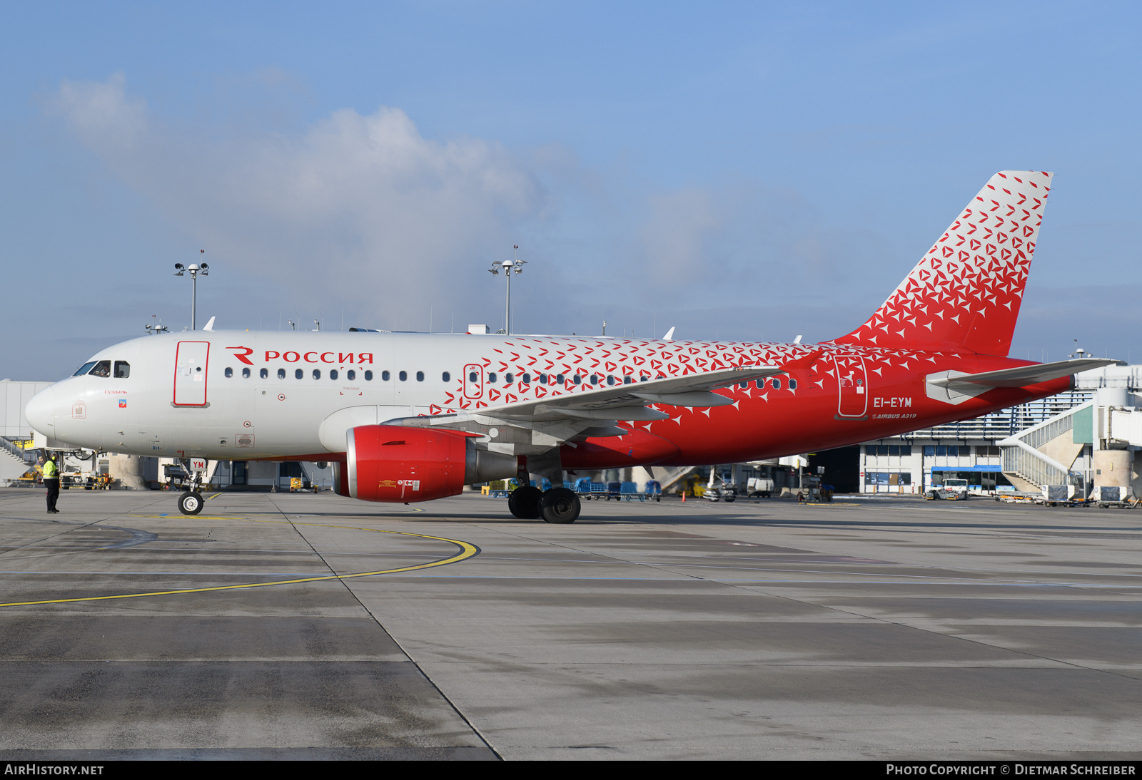Aircraft Photo of EI-EYM | Airbus A319-111 | Rossiya - Russian Airlines | AirHistory.net #844952