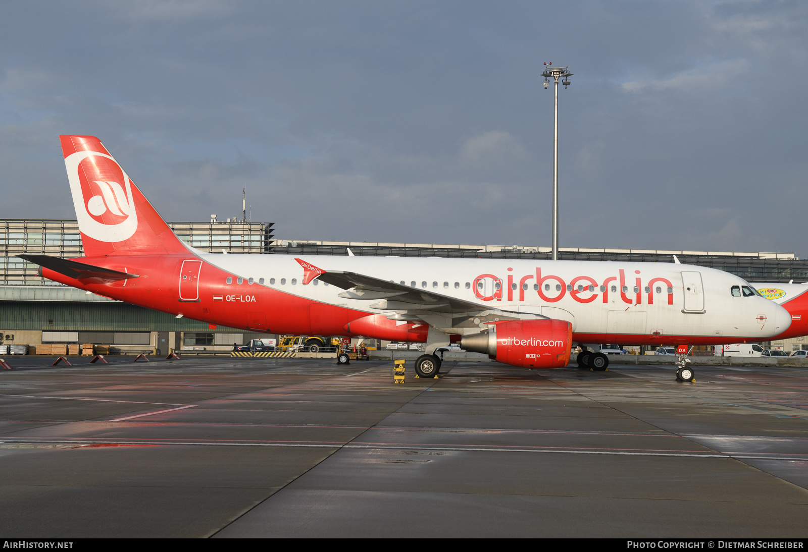Aircraft Photo of OE-LOA | Airbus A319-112 | Air Berlin | AirHistory.net #844965