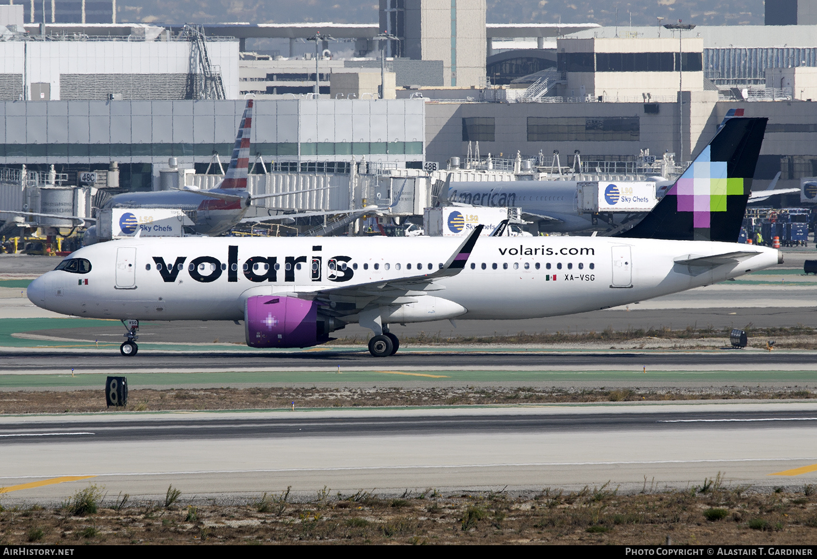 Aircraft Photo of XA-VSG | Airbus A320-272N | Volaris | AirHistory.net #844973