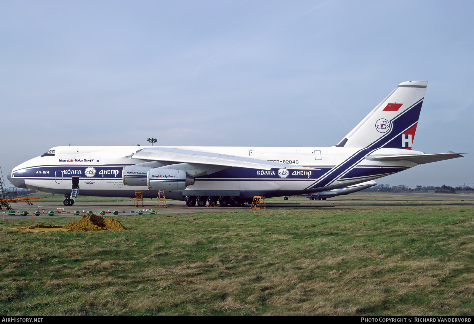 Aircraft Photo of RA-82043 | Antonov An-124-100 Ruslan | Volga-Dnepr Airlines | AirHistory.net #844981
