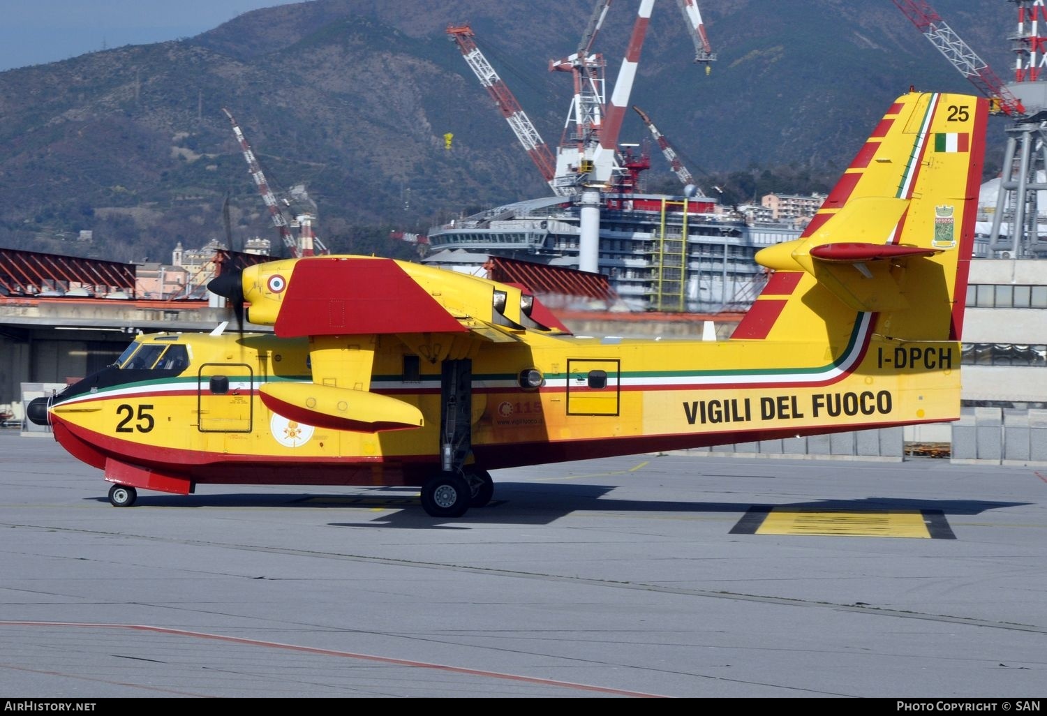 Aircraft Photo of I-DPCH | Bombardier CL-415 (CL-215-6B11) | Italy - Vigili del Fuoco | AirHistory.net #845035