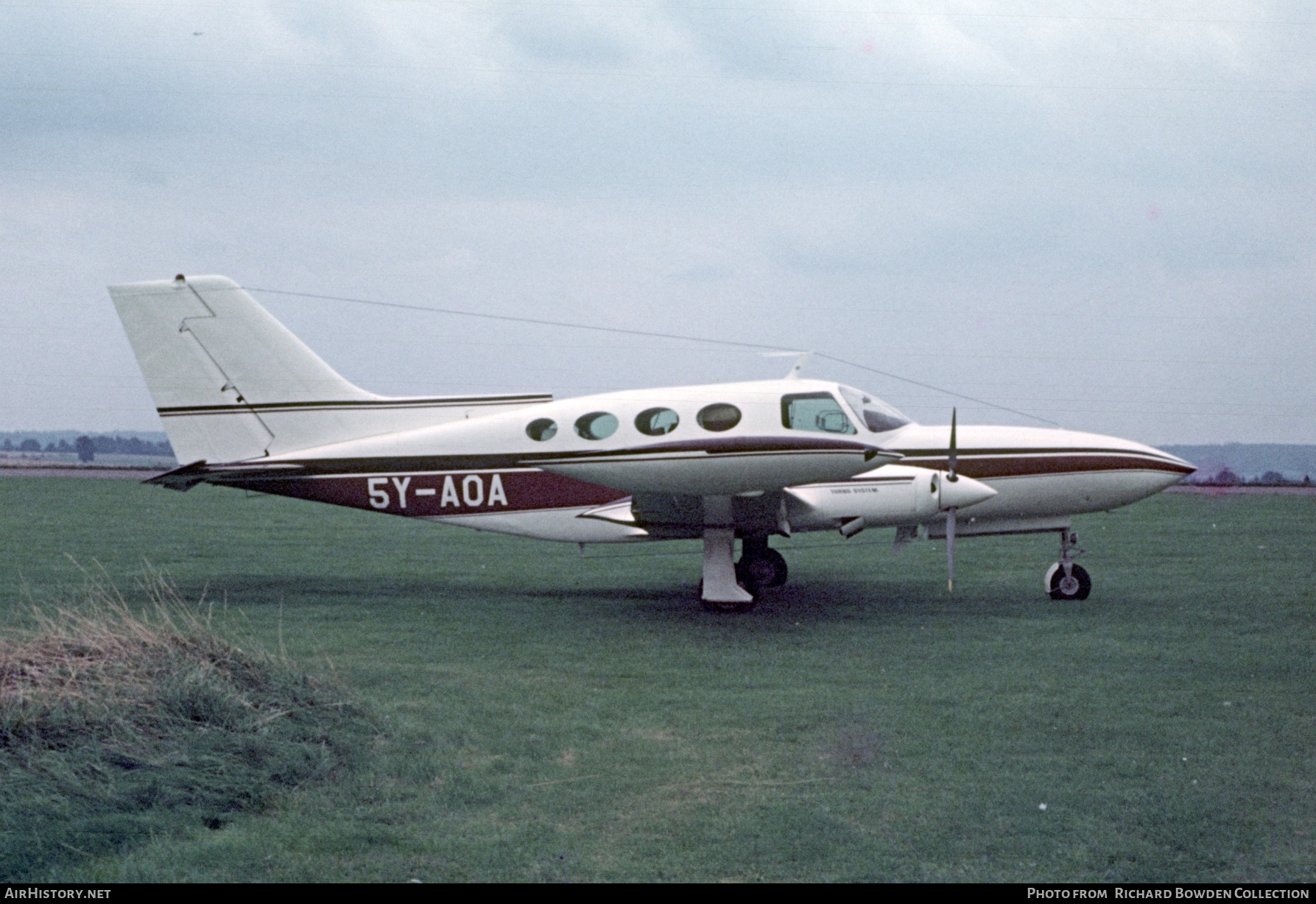 Aircraft Photo of 5Y-AOA | Cessna 402B Businessliner | AirHistory.net #845064